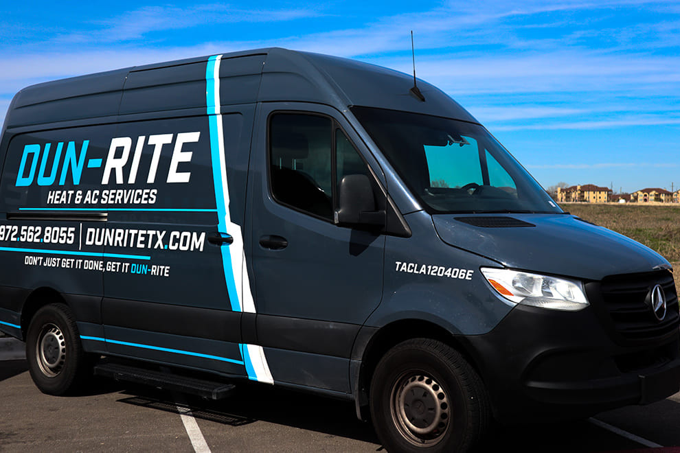 professional air conditioning contractor in Farmersville, TX